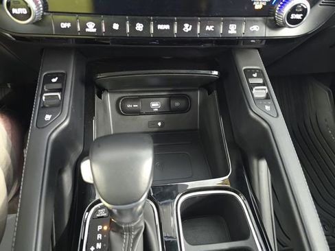 Used 2022 Kia Telluride SX w/ SX Prestige Package AWD/4WD image 23