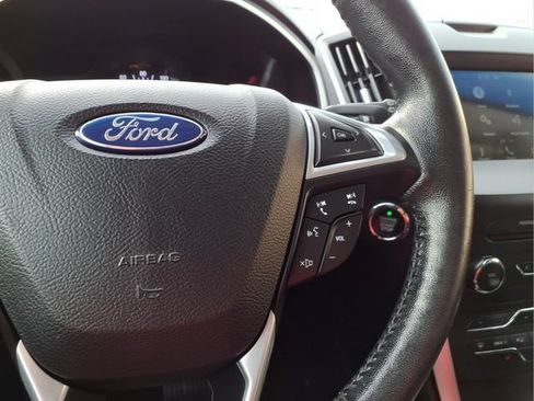 Used 2016 Ford Edge SEL w/ Equipment Group 201A AWD/4WD image 13