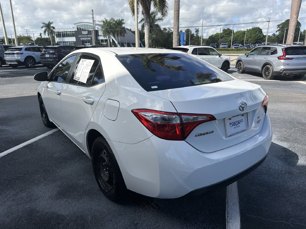 Used 2016 Toyota Corolla LE FWD image 22