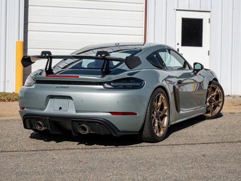 Used 2024 Porsche 718 Cayman GT4 RS image 7
