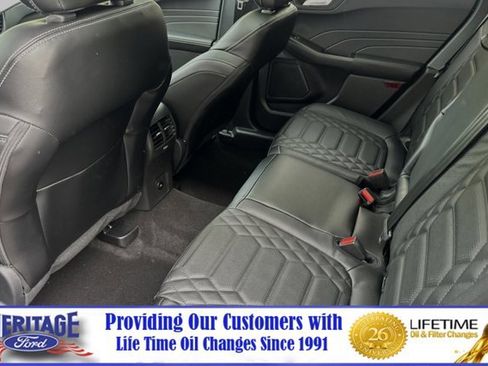 New 2024 Ford Escape Platinum w/ Premium Technology Package image 9