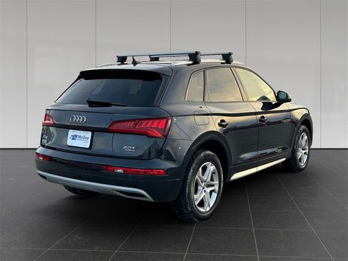 Used 2018 Audi Q5 2.0T Premium image 5