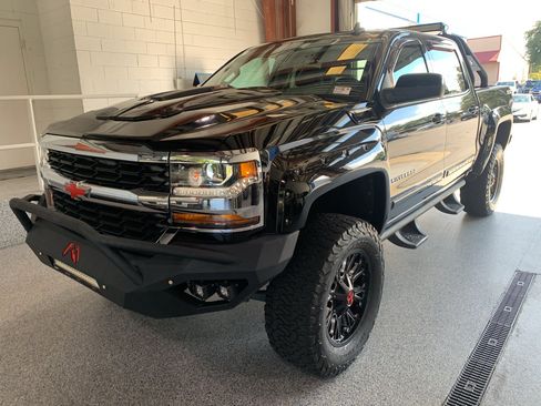 Used 2016 Chevrolet Silverado 1500 LT w/ All Star Edition AWD/4WD image 4