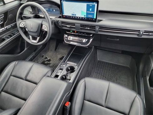 Certified 2024 Lincoln Corsair AWD w/ Equipment Group 101A image 39