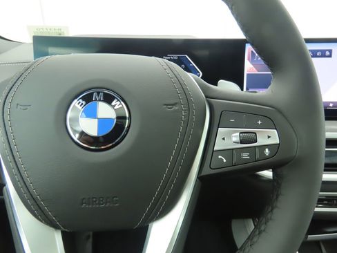 New 2026 BMW X5 sDrive40i w/ Climate Comfort Package image 12