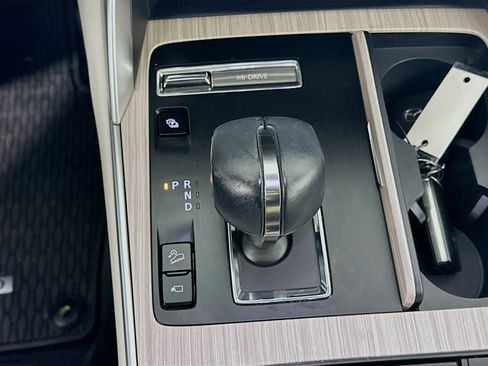 Used 2024 MAZDA CX-90 Plug-In Hybrid w/ Premium Plus image 24