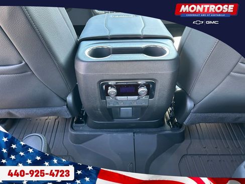 New 2026 GMC Yukon Denali w/ Denali Reserve Package AWD/4WD image 23