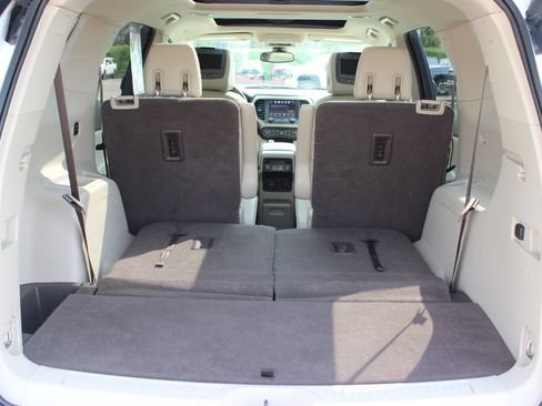 Certified 2018 GMC Acadia Denali w/ Technology Package AWD/4WD image 39