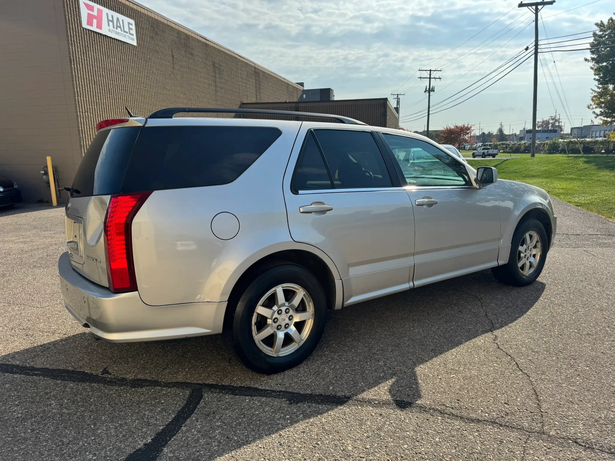 Used 2007 Cadillac SRX w/ Theater Package AWD/4WD image 10