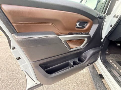 Used 2019 Nissan Titan Platinum Reserve w/ Platinum Utility Package image 23