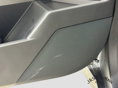 Used 2025 Tesla Cybertruck AWD Crew Cab image 25