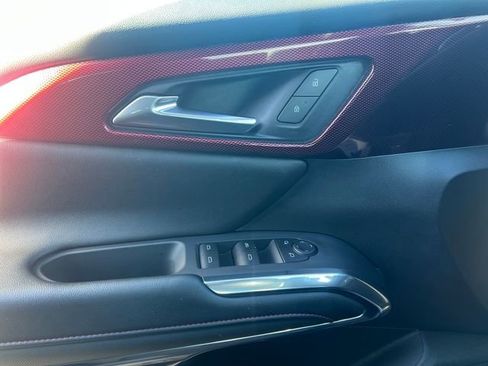 Used 2025 Chevrolet Traverse Z71 w/ Driver Confidence Package image 31