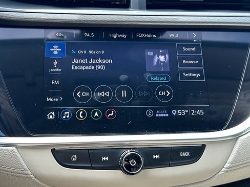 Used 2020 Buick Encore GX Essence w/ Experience Buick Package image 26