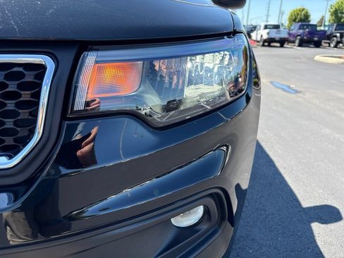 Used 2023 Jeep Compass Latitude w/ Convenience Group AWD/4WD image 13