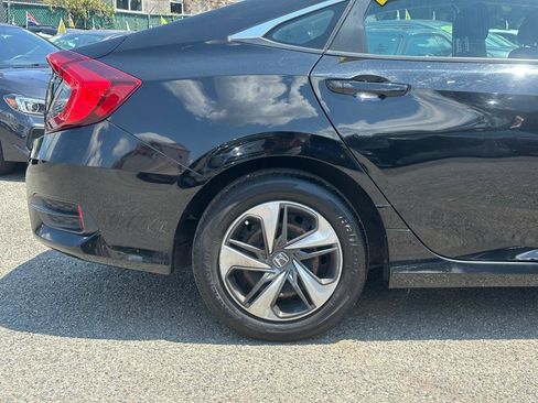 Used 2019 Honda Civic LX image 33