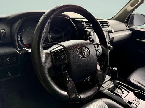 Used 2019 Toyota 4Runner Limited AWD/4WD image 13