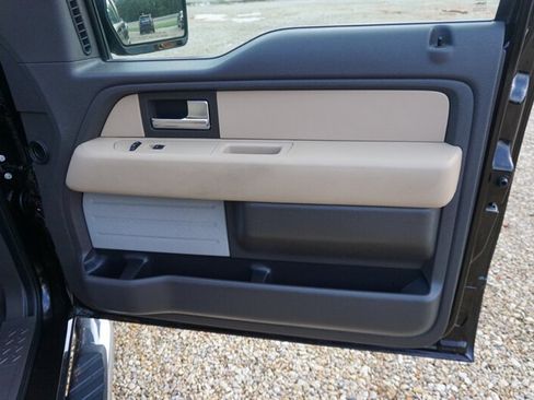 Used 2013 Ford F150 XLT w/ Luxury Equipment Group RWD image 34