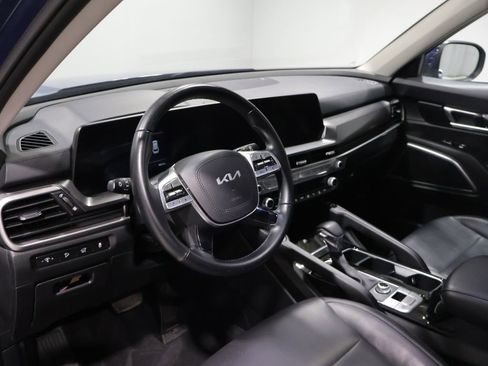 Used 2025 Kia Telluride S AWD/4WD image 15