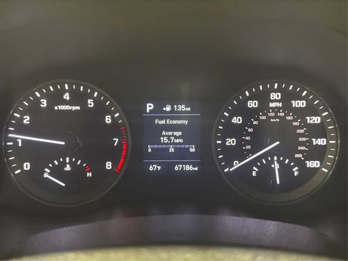 Used 2020 Hyundai Tucson Limited w/ Winter Weather Package image 17