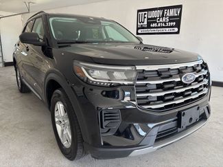 Used 2025 Ford Explorer Active video 1