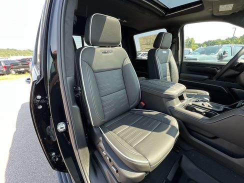 New 2025 GMC Sierra 2500 AT4X image 65