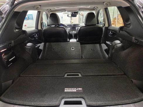 Used 2021 Nissan Rogue Sport SL w/ Premium Package AWD/4WD image 40