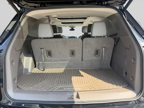 Used 2019 Chevrolet Traverse Premier AWD/4WD image 27