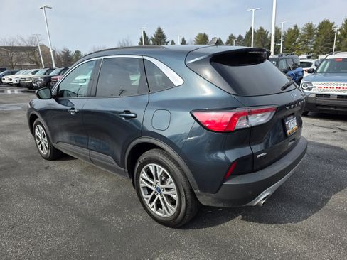 Certified 2022 Ford Escape SEL image 3