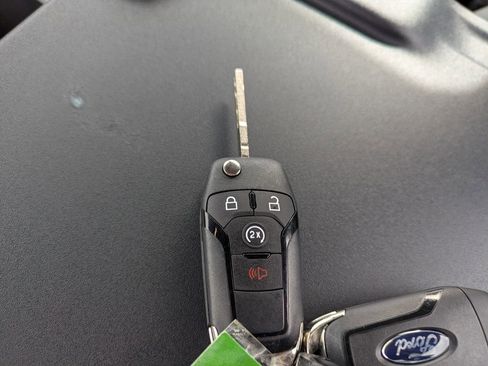 New 2025 Ford F550 4x4 Regular Cab Super Duty image 30