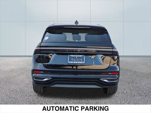 New 2024 Lincoln Nautilus Black Label image 5