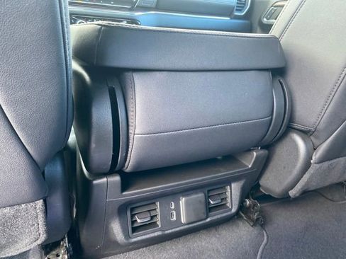 Certified 2024 GMC Sierra 1500 SLT image 19