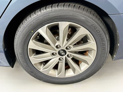 Used 2015 Hyundai Sonata Sport w/ Option Group 03 FWD image 11