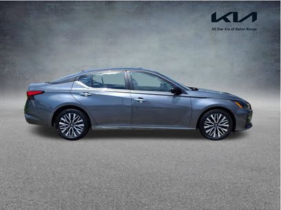 Used 2025 Nissan Altima 2.5 SV