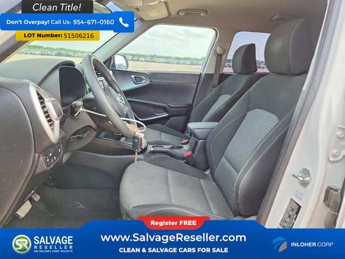 Used 2021 Kia Soul S FWD image 9