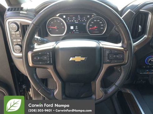 Used 2022 Chevrolet Silverado 1500 High Country image 14