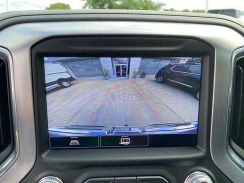 Used 2021 GMC Sierra 1500 Elevation w/ Preferred Package AWD/4WD image 22