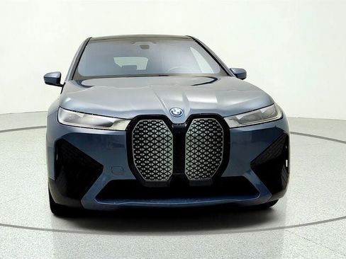 Used 2024 BMW iX xDrive50 w/ Premium Package AWD/4WD image 2