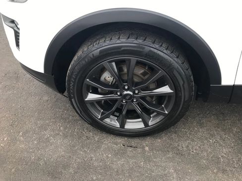 Used 2019 Ford Explorer XLT w/ Equipment Group 202A image 48