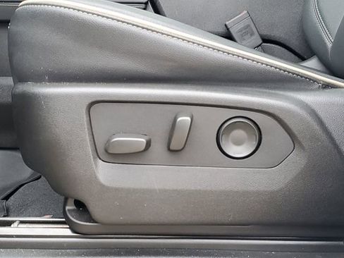 Used 2023 Chevrolet Tahoe Premier image 7