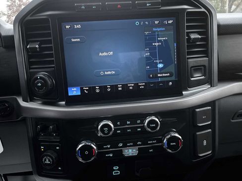 Used 2024 Ford F150 XLT w/ Tow/Haul Package image 31