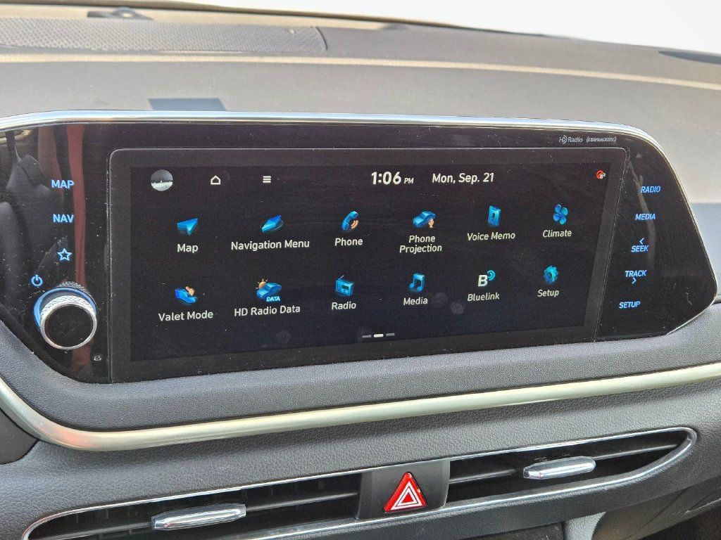Certified 2023 Hyundai Sonata SEL w/ Preferred Accessory Package FWD image 25
