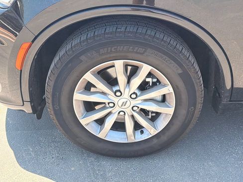 Used 2025 Dodge Durango GT RWD image 11