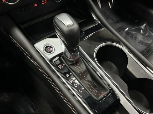 Used 2024 Nissan Altima 2.5 SR w/ SR Premium Package image 22