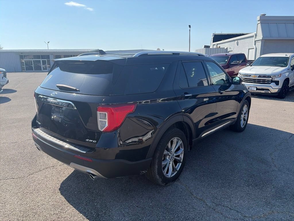 Used 2023 Ford Explorer Limited w/ Equipment Group 301A AWD/4WD image 6