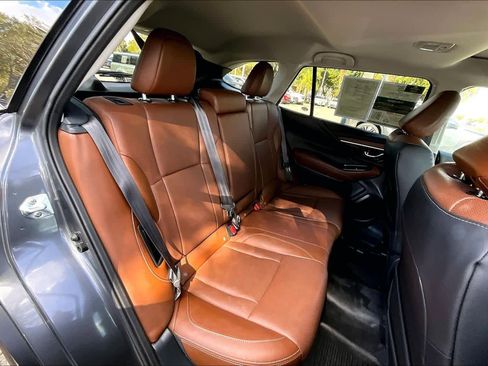 Used 2023 Subaru Outback Touring image 19