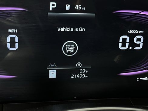 Used 2023 Kia Telluride S image 18