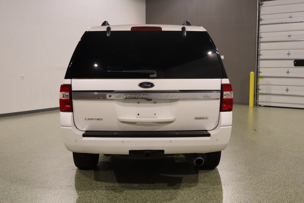 Used 2017 Ford Expedition EL Limited w/ Equipment Group 301A AWD/4WD image 9