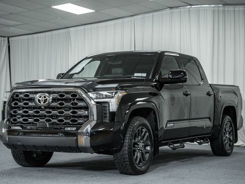 Used 2023 Toyota Tundra Platinum image 2