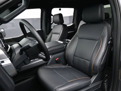 New 2025 Ford F150 Lariat w/ Equipment Group 501A Mid image 27