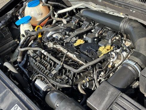 Used 2017 Volkswagen Jetta Sport image 27